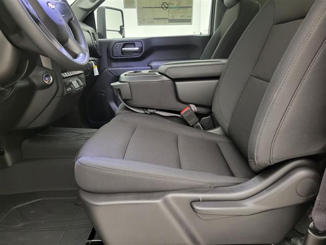 2025 Chevrolet Silverado 3500HD