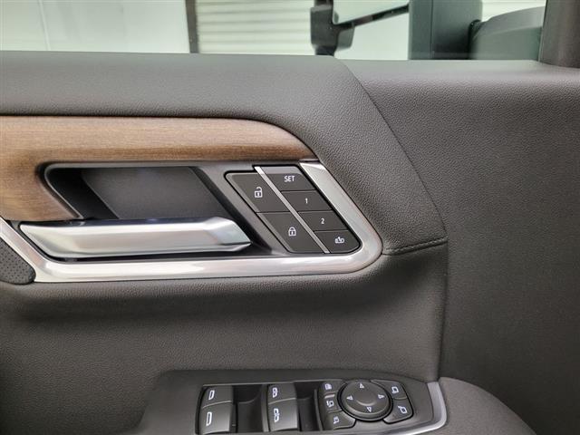 2025 Chevrolet Silverado 3500HD