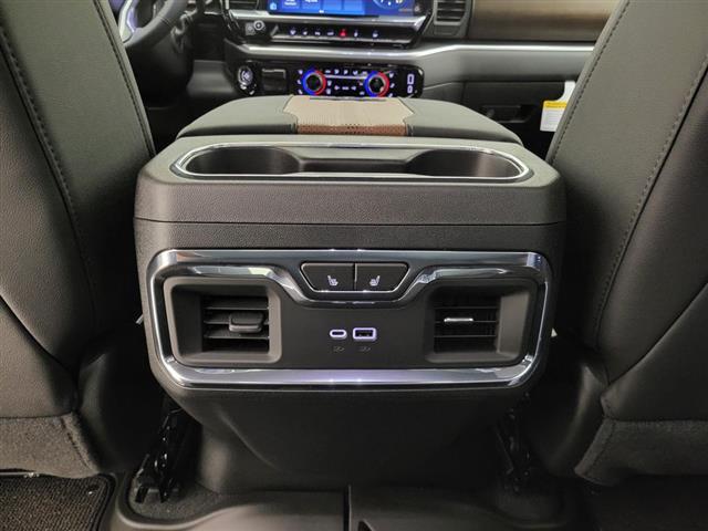 2025 Chevrolet Silverado 3500HD