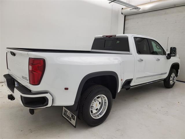 2025 Chevrolet Silverado 3500HD