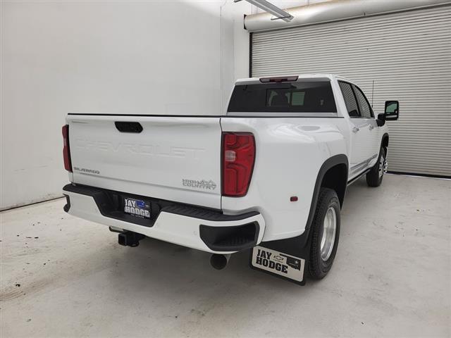 2025 Chevrolet Silverado 3500HD