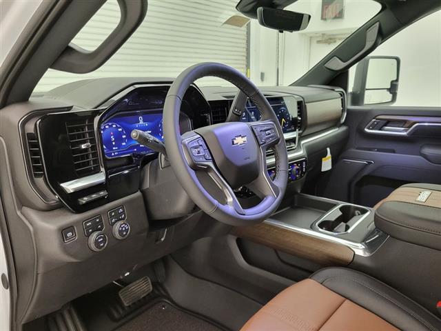 2025 Chevrolet Silverado 3500HD