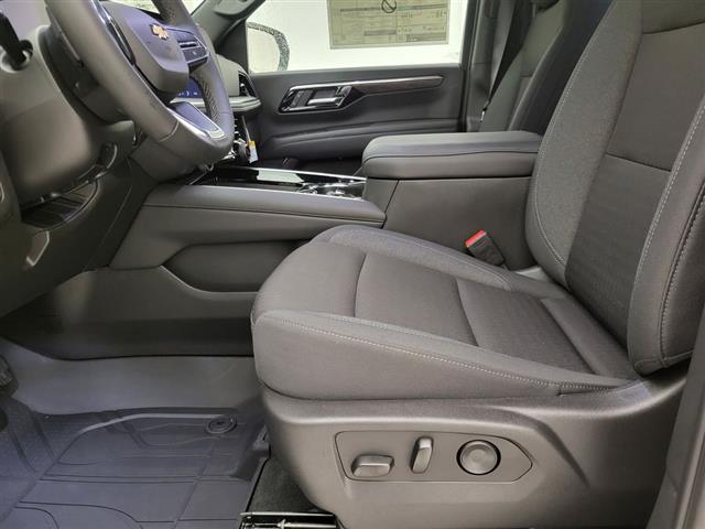 2025 Chevrolet Suburban
