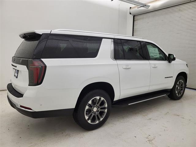 2025 Chevrolet Suburban