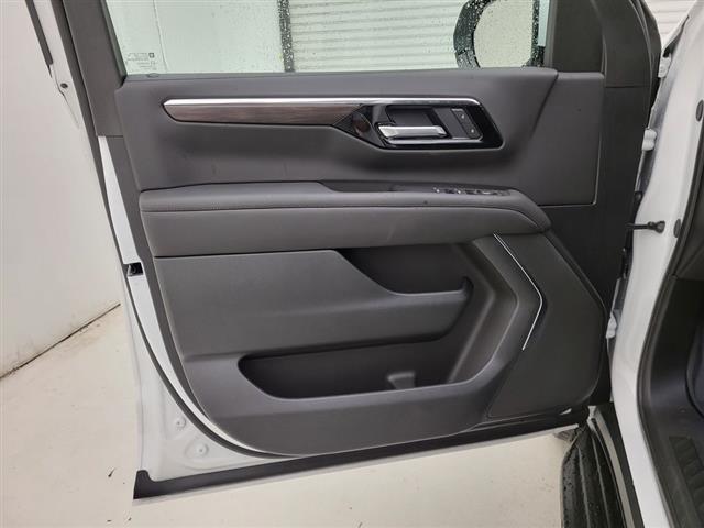2025 Chevrolet Suburban