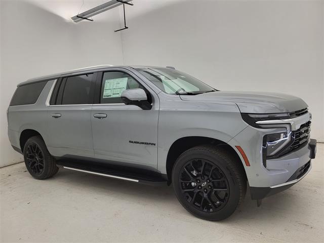 2025 Chevrolet Suburban
