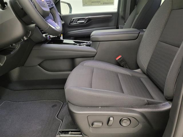 2025 Chevrolet Suburban