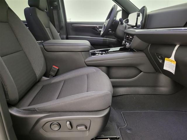 2025 Chevrolet Suburban