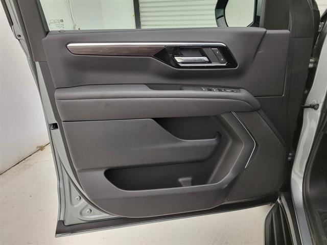 2025 Chevrolet Suburban