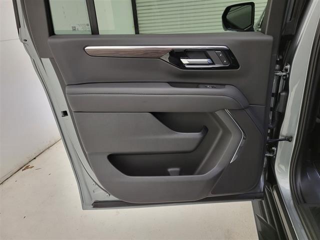 2025 Chevrolet Suburban