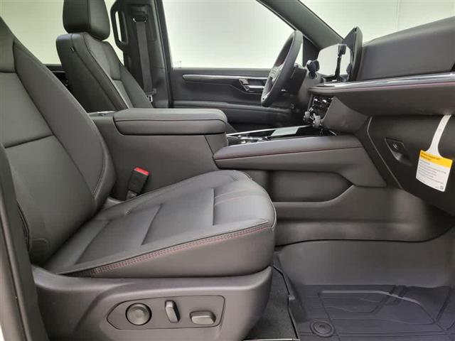 2025 Chevrolet Suburban