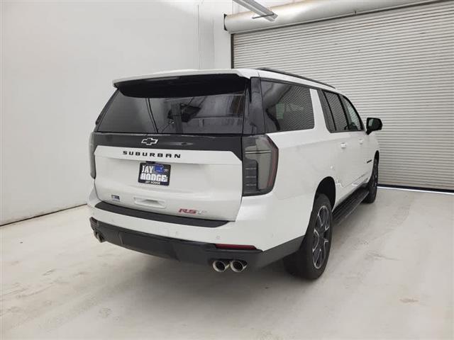 2025 Chevrolet Suburban