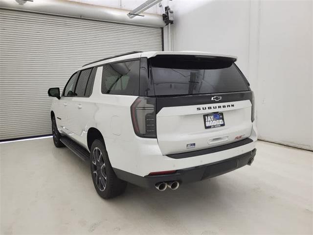 2025 Chevrolet Suburban