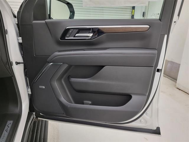 2025 Chevrolet Suburban