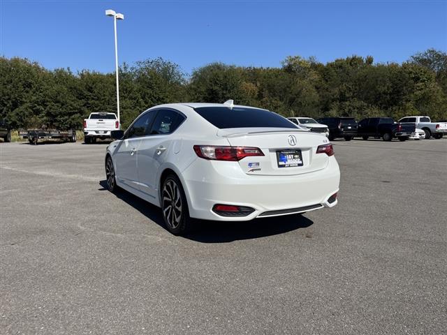 2018 Acura ILX