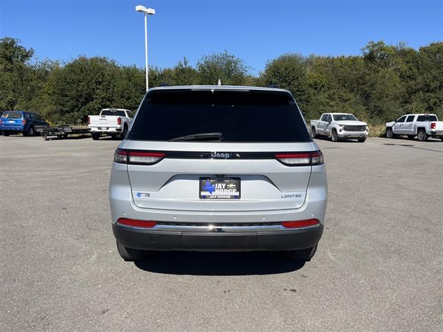 2022 Jeep Grand Cherokee