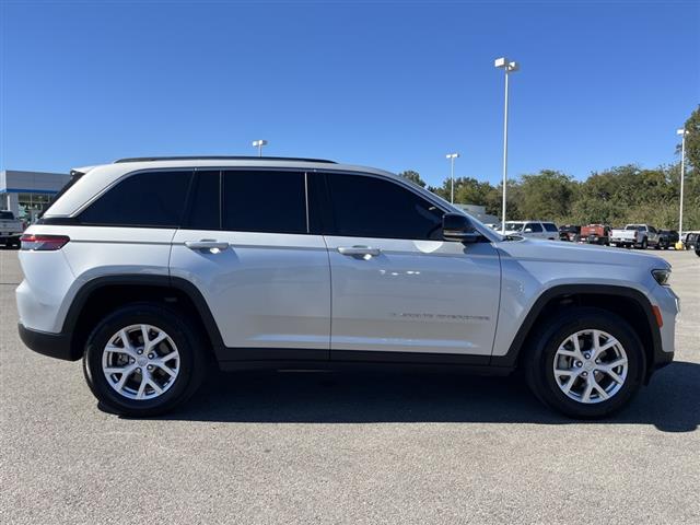 2022 Jeep Grand Cherokee