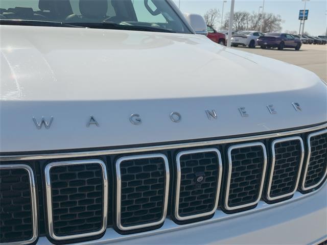 2022 Jeep Wagoneer