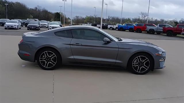 2022 Ford Mustang