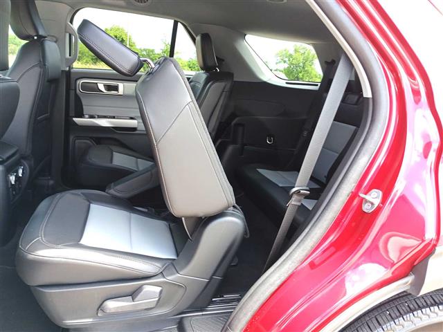 2024 Ford Explorer