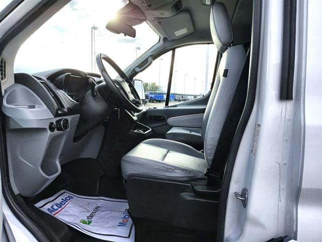 2017 Ford Transit Wagon