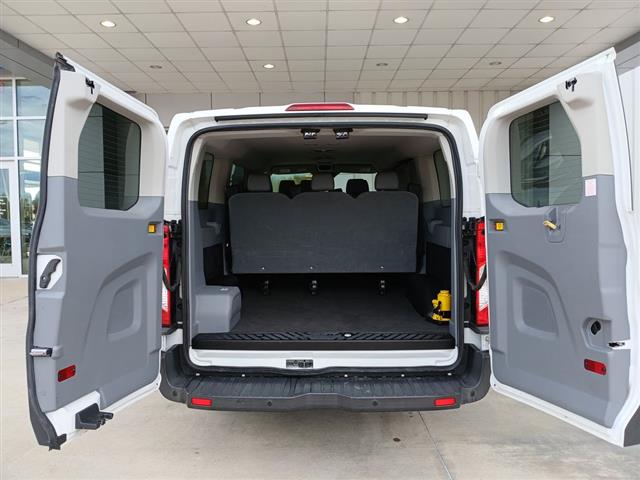 2017 Ford Transit Wagon