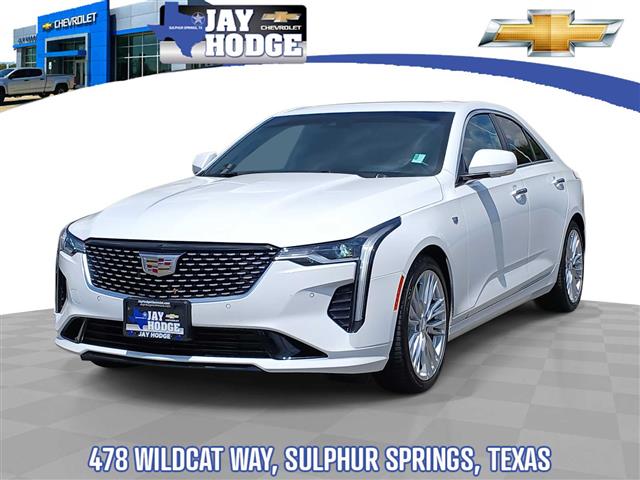 2023 Cadillac CT4