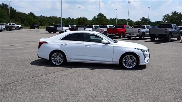2023 Cadillac CT4