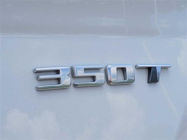 2023 Cadillac CT4