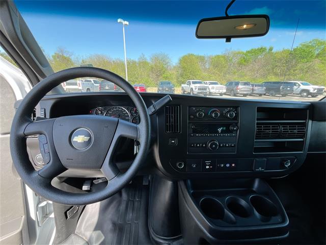 2023 Chevrolet Express Cargo Van