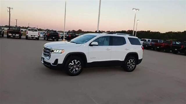 2023 GMC Acadia