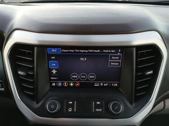 2023 GMC Acadia