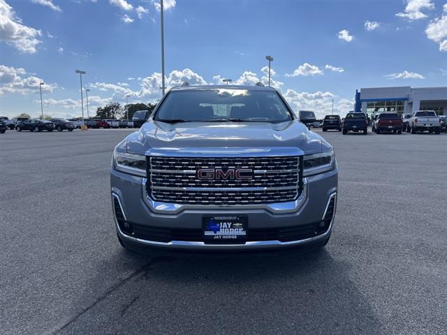 2022 GMC Acadia