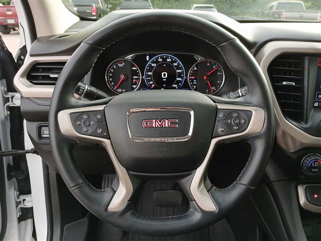 2023 GMC Acadia