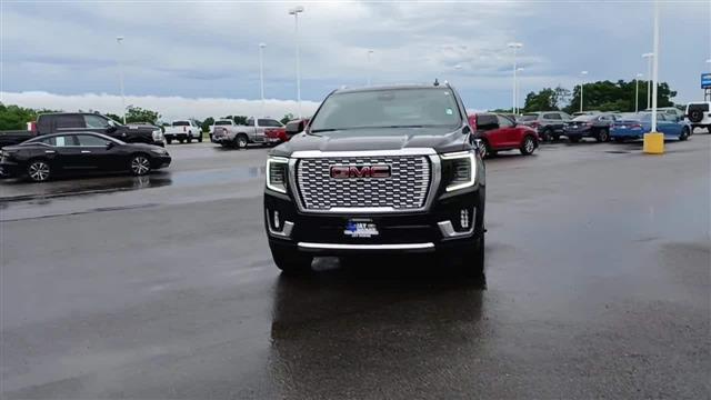 2024 GMC Yukon