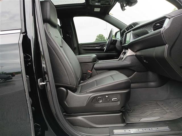 2024 GMC Yukon