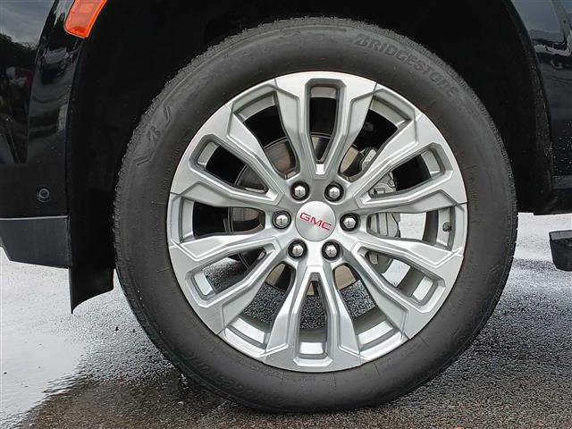 2024 GMC Yukon