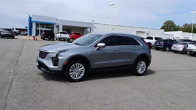 2024 Cadillac XT4