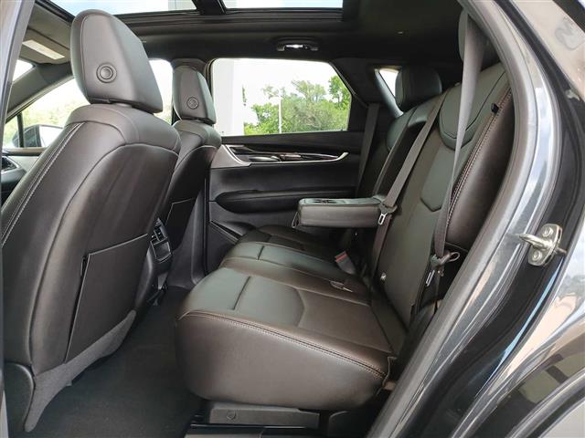 2023 Cadillac XT5