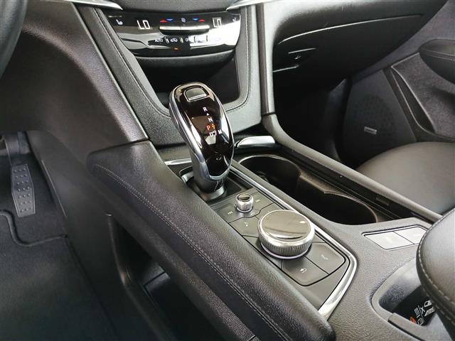 2023 Cadillac XT5