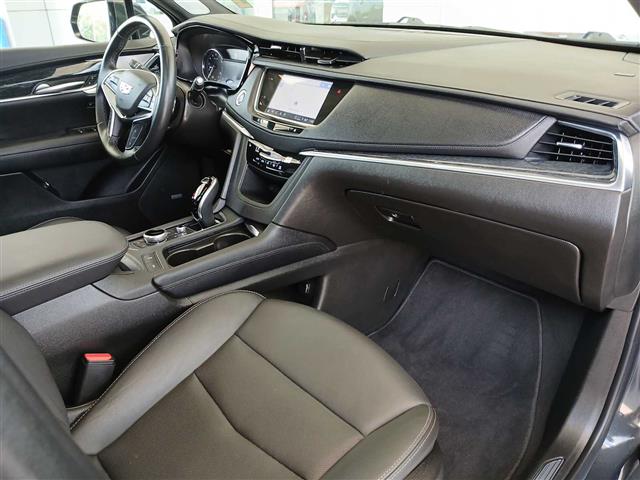 2023 Cadillac XT5