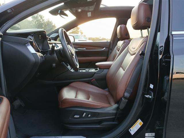 2023 Cadillac XT5