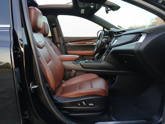 2023 Cadillac XT5