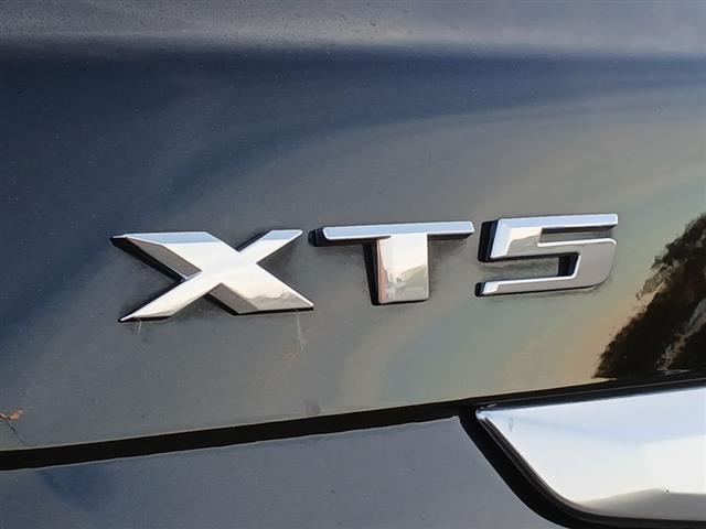 2023 Cadillac XT5