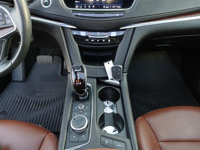 2023 Cadillac XT5