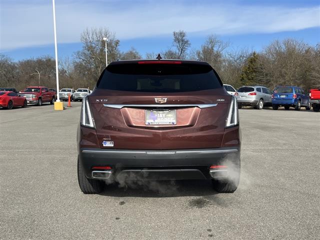 2023 Cadillac XT5