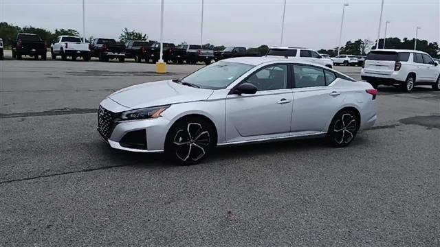 2024 Nissan Altima