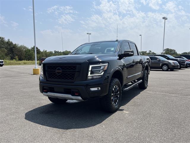 2020 Nissan Titan