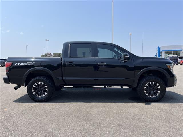 2020 Nissan Titan