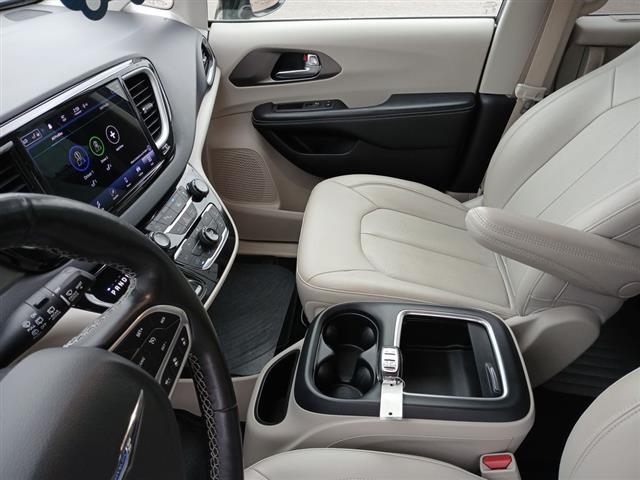 2021 Chrysler Pacifica